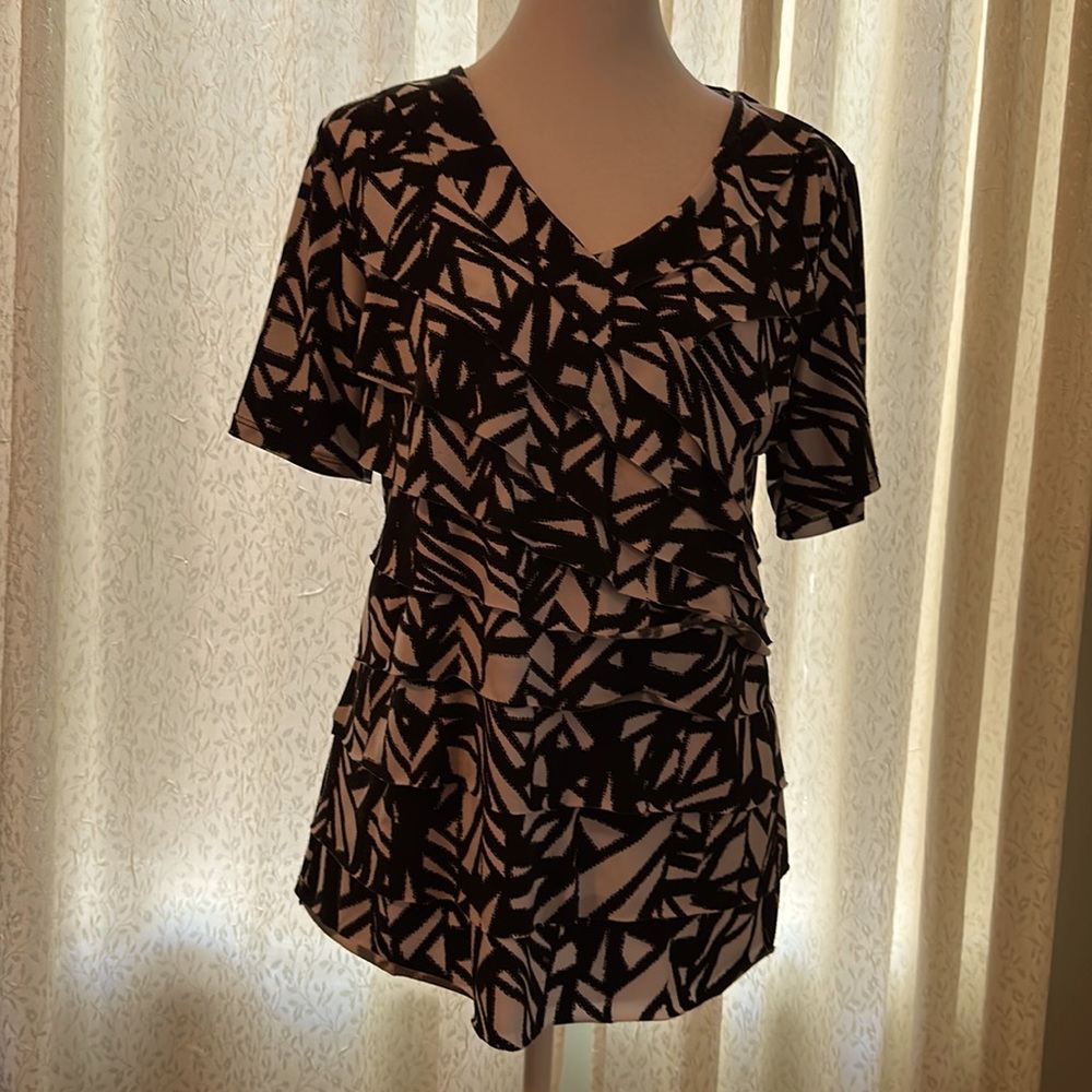 Women’s Pleated Top